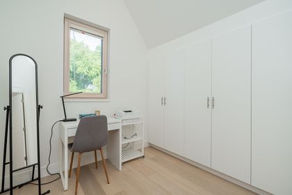 j-2 at 3035 West 38t Avenue, Kerrisdale, Vancouver West