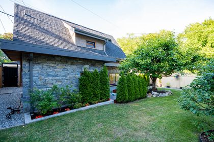 l-5 at 3035 West 38t Avenue, Kerrisdale, Vancouver West