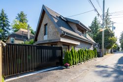 l-2 at 3035 West 38t Avenue, Kerrisdale, Vancouver West