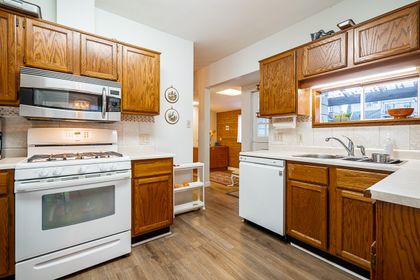 d-2 at 368 W 13th Avenue, Mount Pleasant VW, Vancouver West