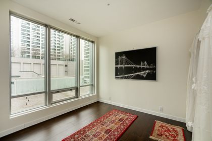 f-3 at 409 - 989 Nelson, Downtown VW, Vancouver West