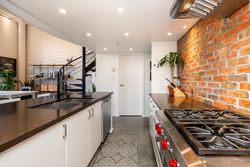 h-5 at 402st - 2001 Wall Street, Hastings East, Vancouver East