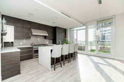 unit-2504-1550-fern-street-north-vancouver-7 at 2504 - 1550 Fern Street, Lynnmour, North Vancouver