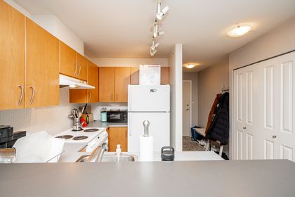 unit-406-1295-richards-street-vancouver-10 at 406 - 1295 Richards Street, Downtown VW, Vancouver West