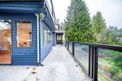 261-osborne-road-east-north-vancouver-15 at 261 E Osborne, Upper Lonsdale, North Vancouver