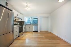 261-osborne-road-east-north-vancouver-25 at 261 E Osborne, Upper Lonsdale, North Vancouver