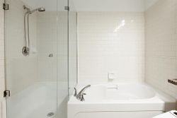 262787621-13 at 205 - 6279 Eagles Drive, University VW, Vancouver West