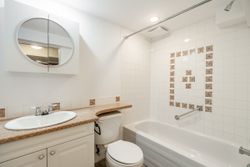 261-osborne-road-e-north-vancouver-6 at 261 E Osborne, Upper Lonsdale, North Vancouver