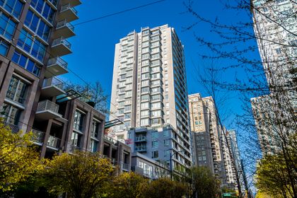 unit-601-1001-richards-street-vancouver-2 at 601 - 1001 Richards, Yaletown, Vancouver West