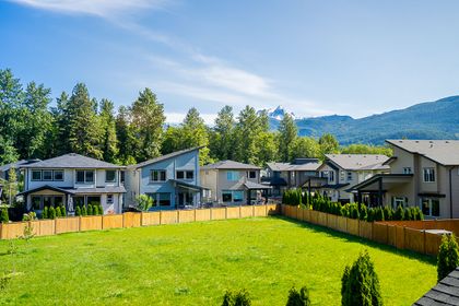 39279-mockingbrid-crescent-squamish-22 at 39279 Mockingbird Crescent, Brennan Center, Squamish