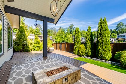 39279-mockingbrid-crescent-squamish-31 at 39279 Mockingbird Crescent, Brennan Center, Squamish