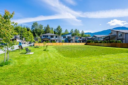 39279-mockingbrid-crescent-squamish-38 at 39279 Mockingbird Crescent, Brennan Center, Squamish