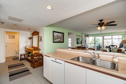 unit-538-1515-west-2nd-avenue-vancouver-12 at 538 - 1515 W 2nd, False Creek, Vancouver West