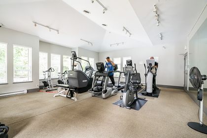 unit-105-15152-62a-avenue-surrey-38 at 105 - 15152 62a, South Surrey White Rock