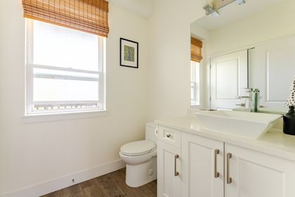 powder-room at 14 - 430 Duncan Street, Queensborough, New Westminster