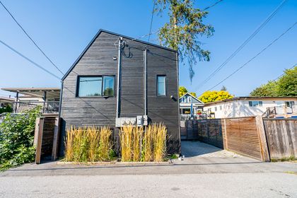 782-east-19th-avenue-vancouver-31 at 782 E 19th Avenue, Fraser VE, Vancouver East