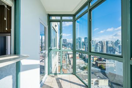 unit-2207-1188-howe-street-vancouver-14 at 2207 - 1188 Howe, Downtown VW, Vancouver West