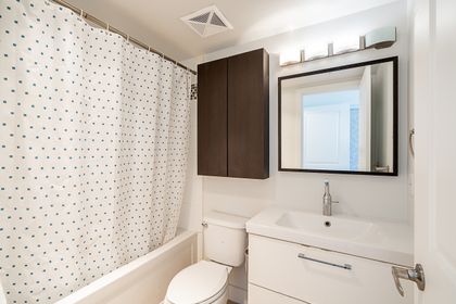 unit-2207-1188-howe-street-vancouver-20 at 2207 - 1188 Howe, Downtown VW, Vancouver West