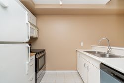 unit-2404-555-jervis-street-vancouver-12 at 2404 - 555 Jervis, Coal Harbour, Vancouver West