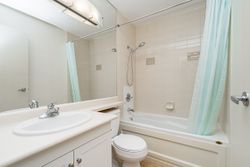 unit-2404-555-jervis-street-vancouver-26 at 2404 - 555 Jervis, Coal Harbour, Vancouver West