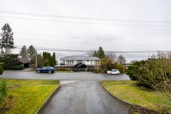 709-roslyn-boulevard-north-vancouver-23 at 709 Roslyn Boulevard, Dollarton, North Vancouver
