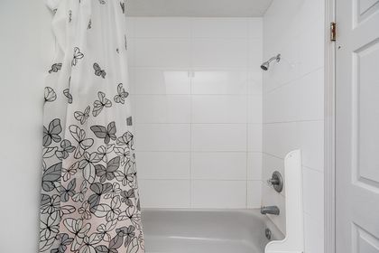 3939-west-38th-avenue-vancouver-25 at 3939 W 38th, Dunbar, Vancouver West