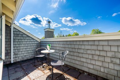 2590-w-7th-avenue-vancouver-23 at 2590 W 7th Avenue, Kitsilano, Vancouver West