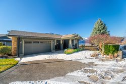 hd-41 at 800 Ocean Crest Drive, Squamish