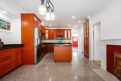 2915-west-5th-avenue-vancouver-14 at 2915 W 5th Avenue, Kitsilano, Vancouver West