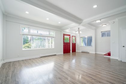 2915-west-5th-avenue-vancouver-5 at 2915 W 5th Avenue, Kitsilano, Vancouver West