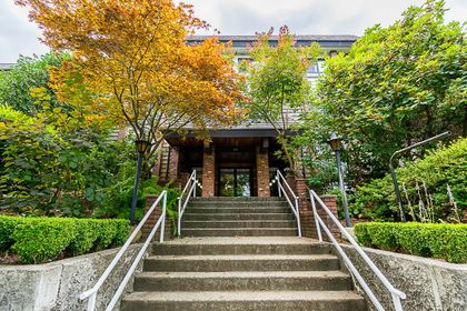 bldg at 230 - 588 E 5th Avenue, Mount Pleasant VE, Vancouver East