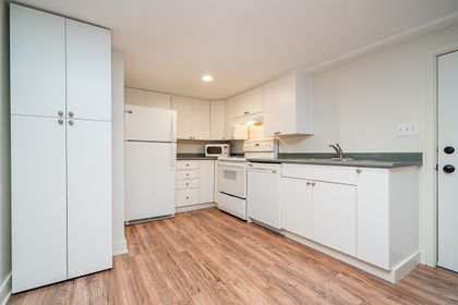 339-27th-street-east-north-vancouver-5 at 339 27 Street E, Upper Lonsdale, North Vancouver