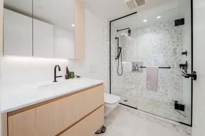 24 at 405 - 1365 W Davie Street, West End VW, Vancouver West