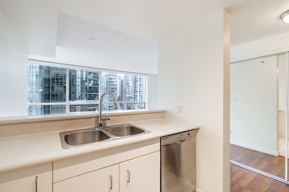 unit-1304-588-broughton-street-vancouver-18 at 1304 - 588 Broughton, Coal Harbour, Vancouver West