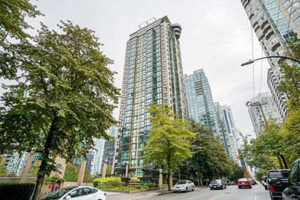 12 at 710 - 1331 Alberni Street, Coal Harbour, Vancouver West