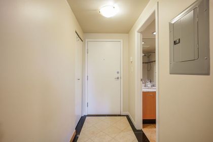 18 at 710 - 1331 Alberni Street, Coal Harbour, Vancouver West