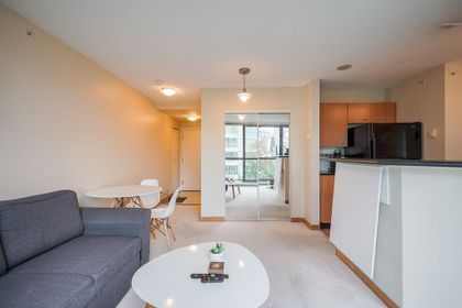 2 at 710 - 1331 Alberni Street, Coal Harbour, Vancouver West
