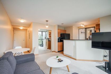 3 at 710 - 1331 Alberni Street, Coal Harbour, Vancouver West