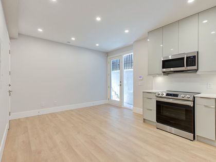 copy-of-217-21st-st-e-unit-2-north-vancouver-12 at 217 e 21 Street, Upper Lonsdale, North Vancouver