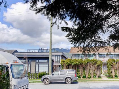 copy-of-217-21st-st-e-unit-2-north-vancouver-21 at 217 e 21 Street, Upper Lonsdale, North Vancouver