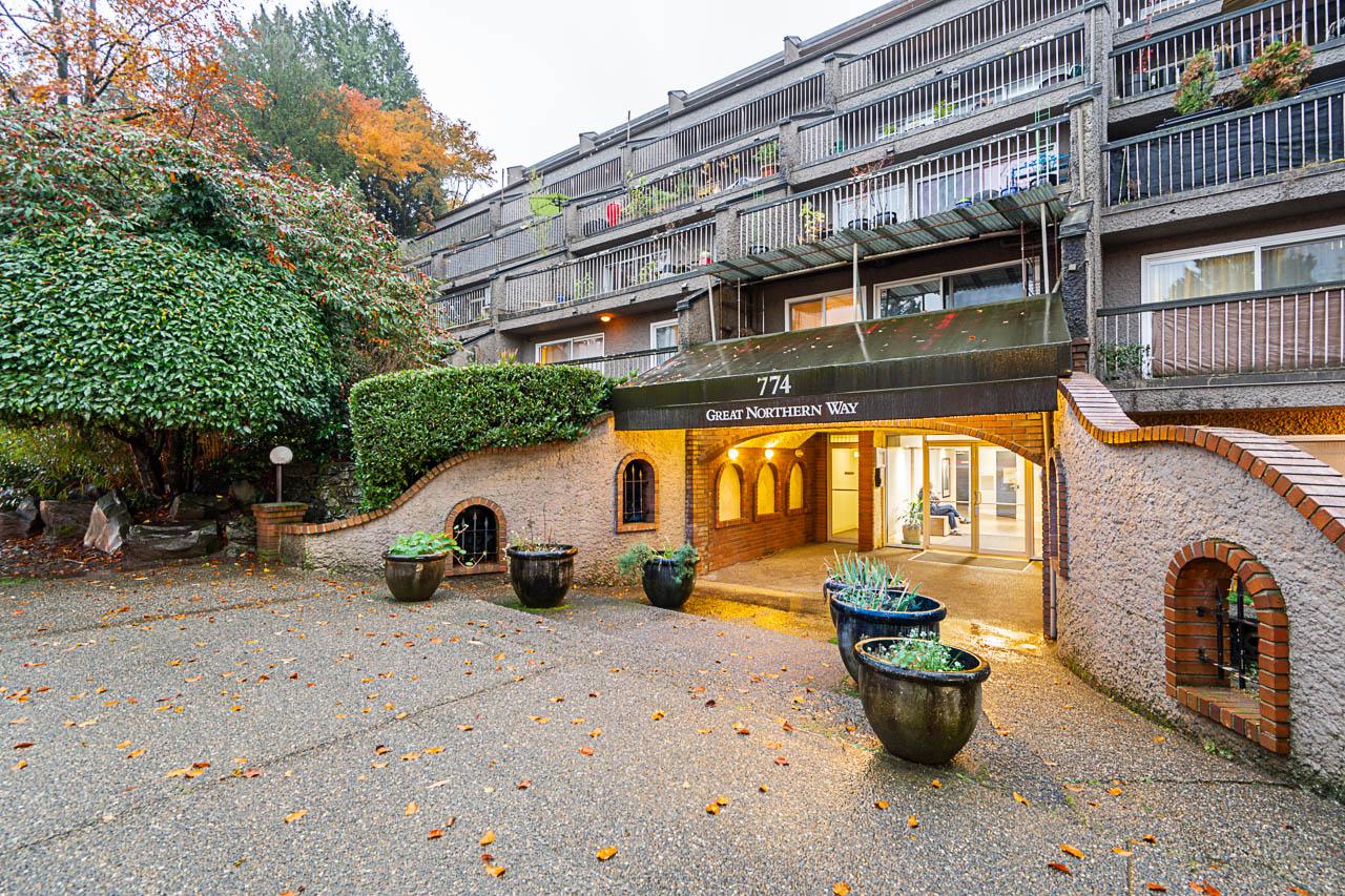 609 - 774 Great Northern Way, Mount Pleasant VE, Vancouver East 