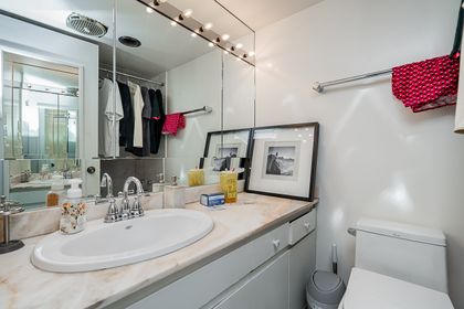 unit-701-1575-beach-avenue-vancouver-21 at 701 - 1575 Beach Avenue, Vancouver West