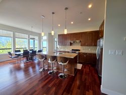 28 at 730 Ocean Crest, Furry Creek, West Vancouver