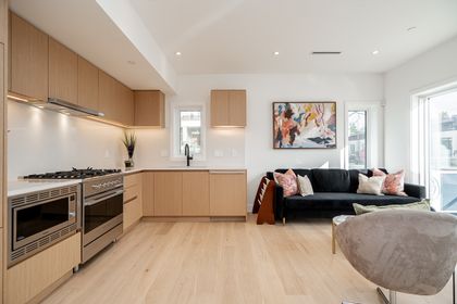 6809-oak-street-vancouver-9 at 6809 Oak Street, Oakridge VW, Vancouver West