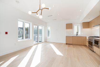 6815-oak-street-vancouver-11 at 6815 Oak Street, Oakridge VW, Vancouver West