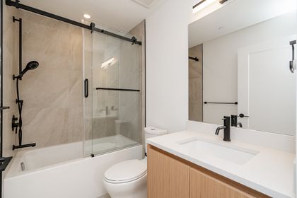 6815-oak-street-vancouver-24 at 6815 Oak Street, Oakridge VW, Vancouver West