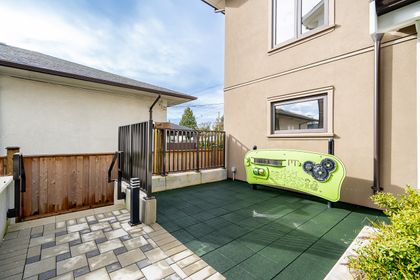 6815-oak-street-vancouver-34 at 6815 Oak Street, Oakridge VW, Vancouver West