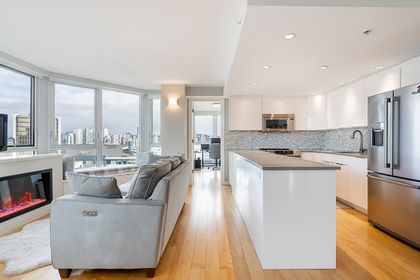 unit-911-500-w-10th-avenue-vancouver-11 at 911 - 500 W 10 Avenue, Fairview VW, Vancouver West