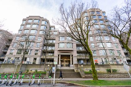 unit-911-500-w-10th-avenue-vancouver-2 at 911 - 500 W 10 Avenue, Fairview VW, Vancouver West