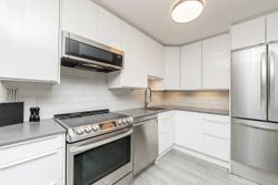 unit-309-310-e-3rd-street-north-vancouver-11 at 309 - 310 e 3rd, Lower Lonsdale, North Vancouver
